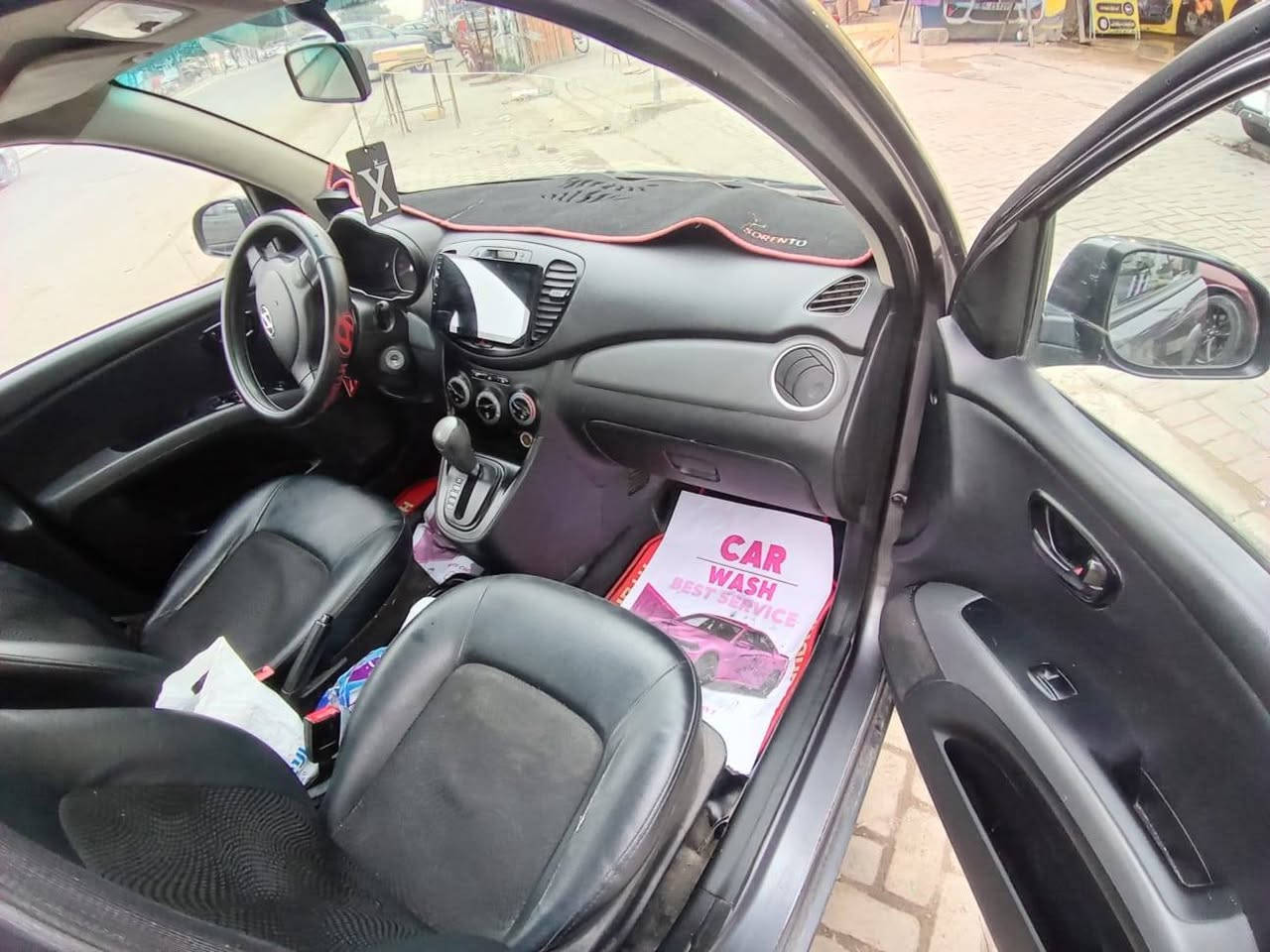 السلام عليكم
هونداي i10 موديل 2015
كفاله عامه.
محرك كير مكفولات ع وضع الشركه
بدون صبغ بدون تبديل
تخم تاير جديد
صدر امامي خلفي جديد
شاشه كامره
تدفئه تبريد ثلج
مكانها بغداد الاعظميه
السعر 85 بيها مجال بسيط
***********
