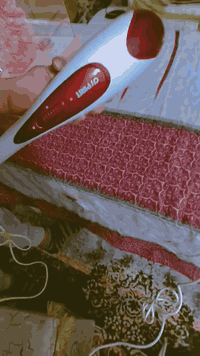 دلاكة وجهاز تدليك رجل ومنتضر مقلف شغلات حلوه وشغاله ومناسبه كلمن وسعره ويجود خدمه توصيل 
رقم الهاتف.. ***********
رقم الهاتف.. ***********
