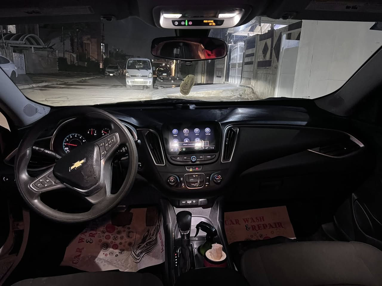 السلام عليكم 
شوفرليت ماليبو 2022 للبيع
حادث : تبديل بنيد فقط جاملغ بارد
ارباك ستيرن وبردة
ماشية :43 الف
رقم بغداد 
1.5L turpo CVT : محرك
مواصفات السيارة ( شاشة / كامره / بصمه / لايت زنون / ويل كب 16 / شاشه اعطال ......الخ)
سعر السياره ($ 138 $)
مكان السيارة الغدير
للاستفسار ***********
#ماليبو
