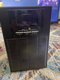 UPS فالكون • شبه جديد • بدون بطاريات