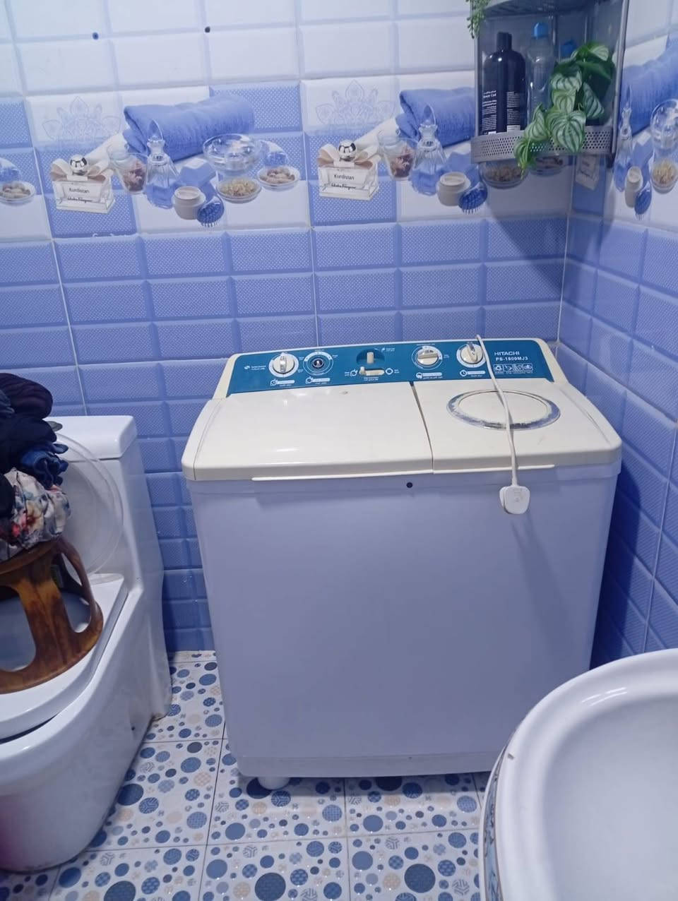 اثاث بيت كامل للبيع مكاني الزبير الدريهميه قرب جامع الباقر عليه السلام
***********
