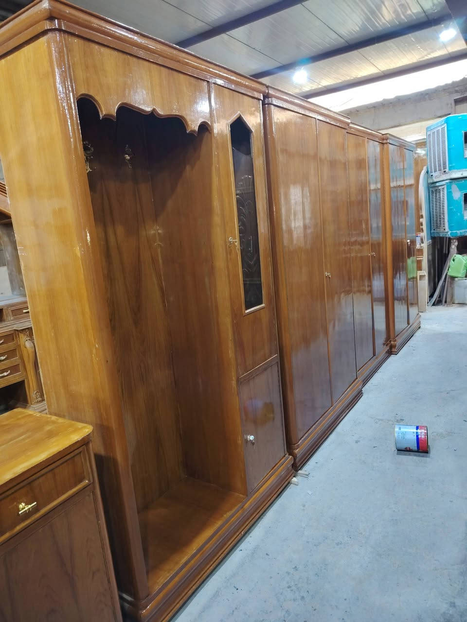 يالله
غرفه نوم ام السته
 تسكام صاج درجه اولى
السعر ٨٥٠ وبيهه مجال
العنوان النجف حولي مقابل شارع عشرين
 ***********واتس
