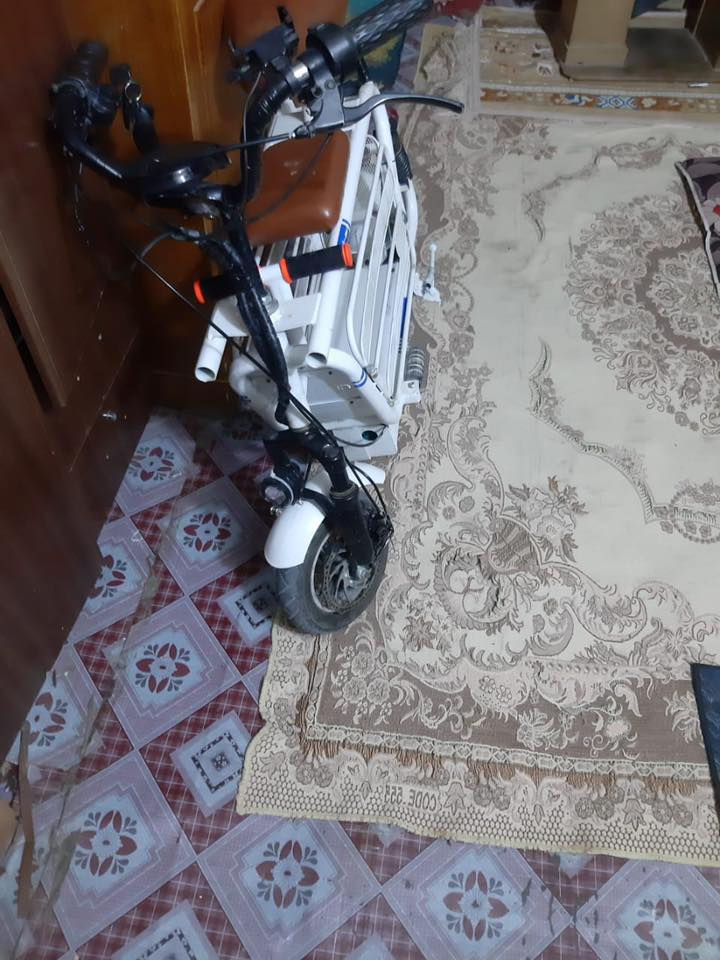 باسكل شحن كلش نضيف لبيع 
بطاريه يوتيوم كامل كل شي شغال 

عنواني كربلاء قرب الجنسيه 
***********
