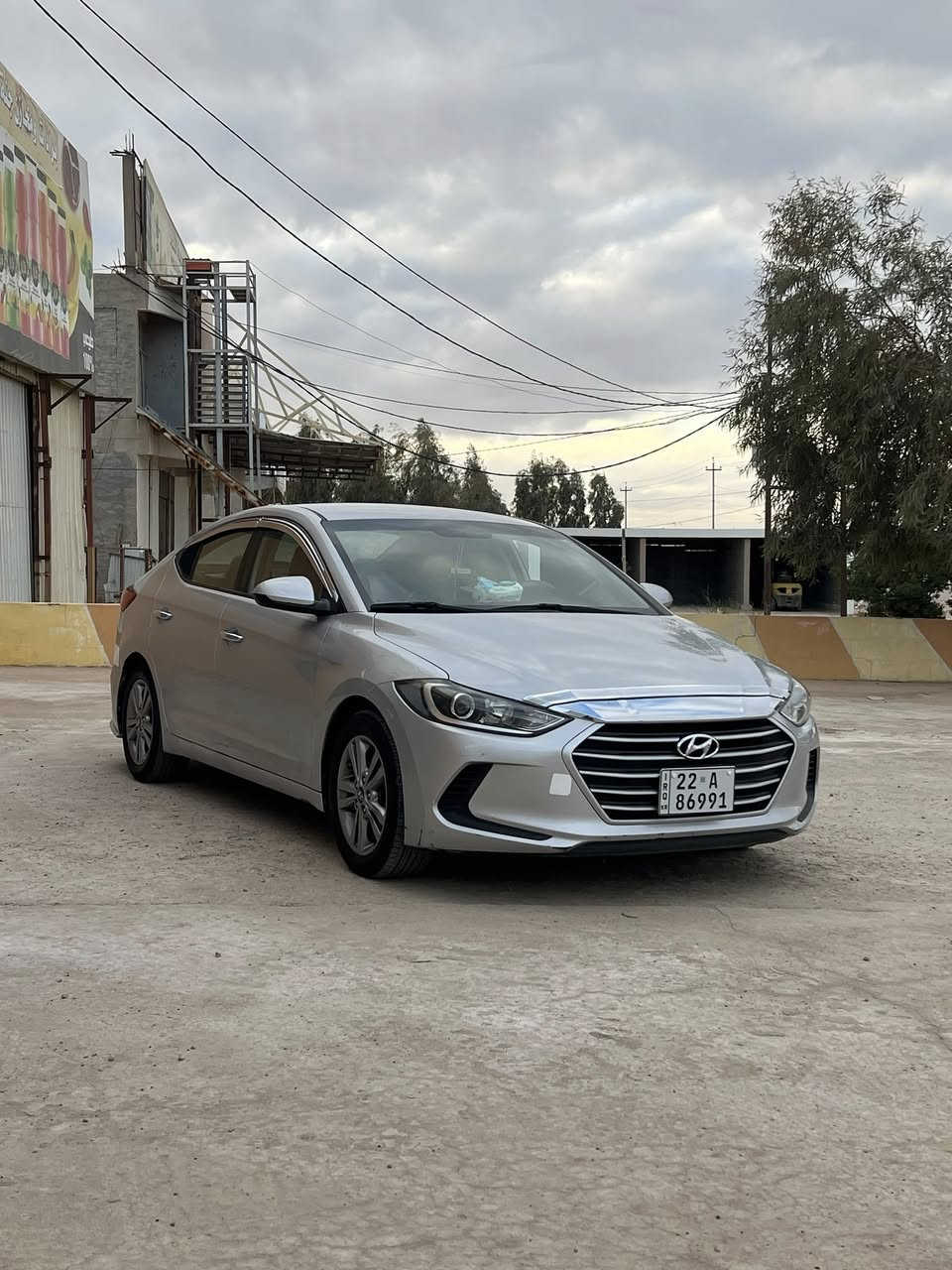 النتره ٢٠١٧ امرييكي سياره بيها قطعه وحده صبغ فقط جاملغ خلفي بدون دواخل شرط باقي السياره كفاله وشرط السونار 

السياره ماشيه ١١٥m

مكينه ٢٠٠٠ دوش المرغوب وكير At المرغوب كفاله

 حداديه ١٠٠٪؜

تخم تاير جديد 

تدفئه تبريد شغالات وتبريد ثلج 

كشرها حلو نضيف 

السياره رقم اربيل تحويل مباشر شرط سنويه وهزه جدد قبل ٥ ايام حولتها سنويه لل٢٠٣٠ 

مكان السياره الانبار رمادي مركز المدينه 

سعر السياره ١٢٥ وبيها مجال للشراي واني حاضر 

للاستفسار اكثر اتصل واني حاضر *********** بي واتس اب
