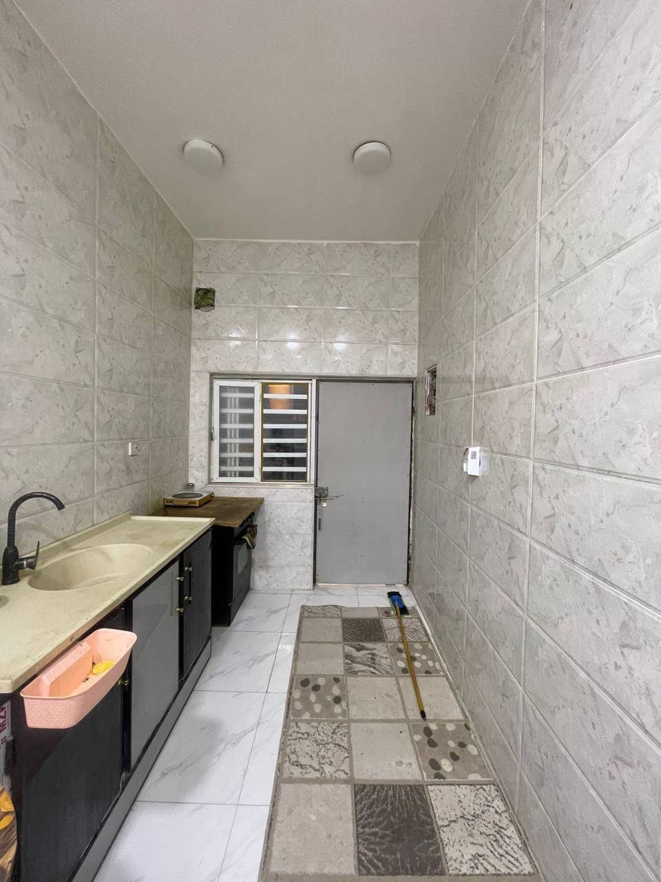 دار سكن للبيع 🏠
طابو ملك صرف #عرصة_تحويل بأسم المشتري

إبي الخصيب - منطقة البهادرية .

#المساحة :: 113م 

#يحتوي :: كراج . درج خارجي . منور . استقبال . مطبخ 

صالة واسعة . غرفة منام القياس 6*4 صحيات داخلية

#السعر_المطلوب :: 78 مليون قابل للتفاوض .

#للأستفسار :: ***********
