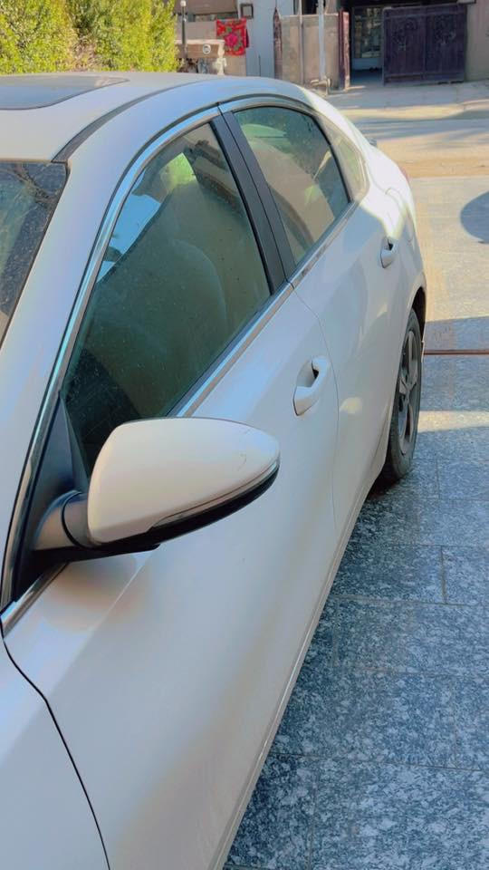 للبيع🔔
كيا سيراتوا موديل2020

نص مواصفات 
مراه شفط واشاره بالمراه
سلايد روف 
حساسات خلفية + كاميرا رؤية خلفية 
سيارت نظيفه وعلى ايدي
للاستفسار الاتصال ع رقم :***********بي واتساب
