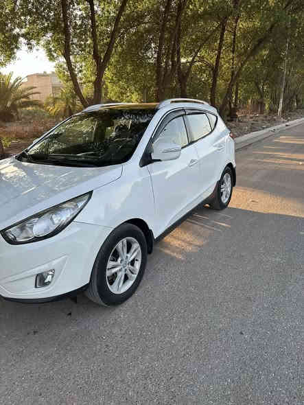 السلام عليكم
توسان خليجي 2012
رقم اربيل 
هزة وفحص جدد
سنوية لغاية 2030بأسمي 
فول مواصفات 
قطعتين صبغ
مكان بغداد 
السعر (130ورقة)
بغداد
***********
