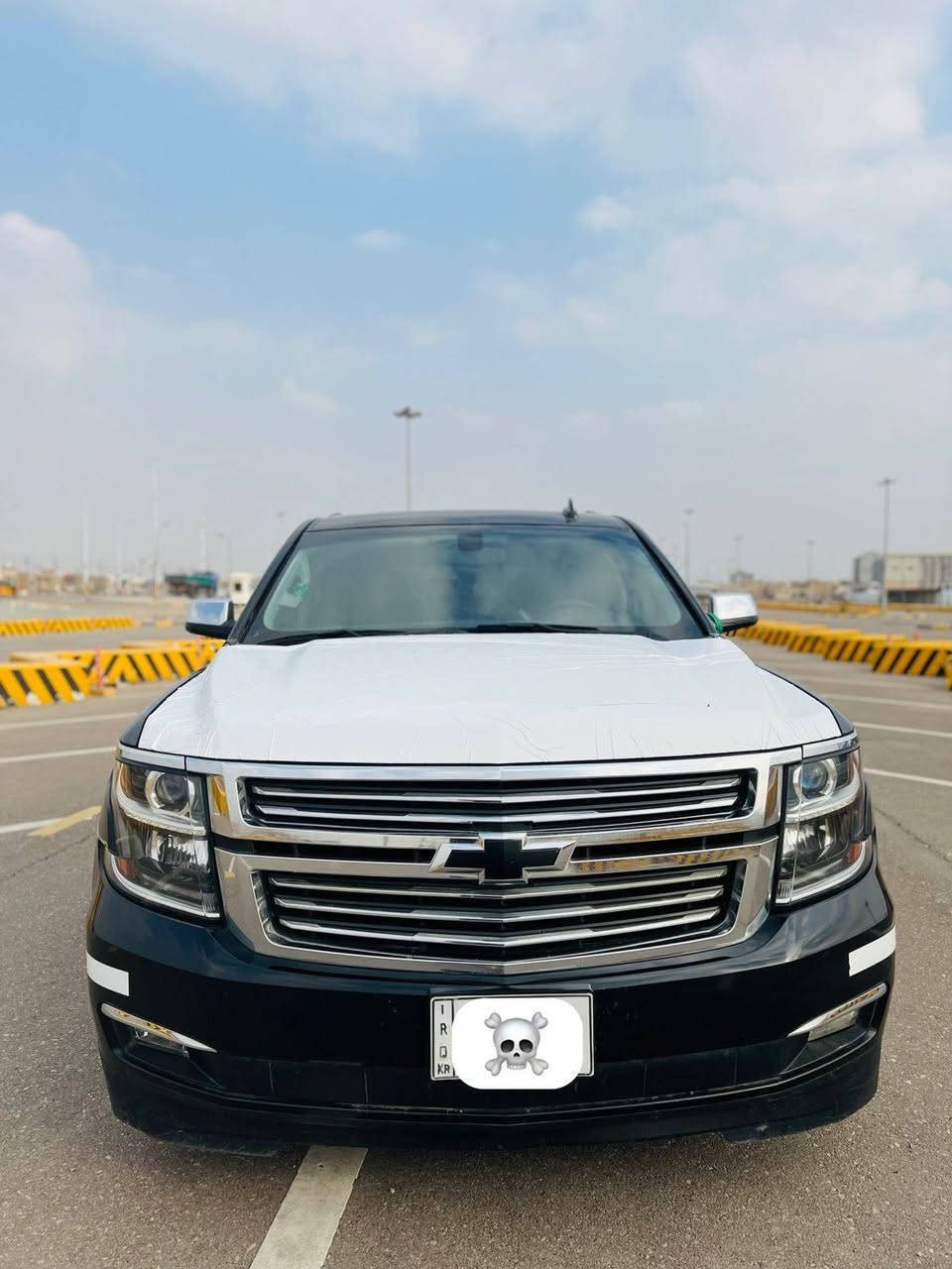 يالله ادوات ادوات
� للبيع شفروليه تاهو 2018  – فئة LS 🚘

ملاحضة
السياره متومه كامله حته الشاصي متوم سياره جاهزه
🔹 الموديل: 2018
🔹 الفئة: LS
🔹 اللون: اسود
🔹 المحرك: V8
🔹 ناقل الحركة: أوتوماتيك
🔹 الدفع: خلفي
🔹 عدد الركاب: 7
🔹 الوقود: بنزين

🛠 المواصفات:
✔️ نظام تثبيت السرعة
✔️ شاشة وسطية+قاصة
✔️ بلوتوث + AUX + USB
✔️ مكيف قوي أمامي وخلفي
✔️ تحكم بالمقود 
✔️ كراسي جلد
✔️ جنوط وكالة
✔️ مرايا كهرباء
✔️ سنتر لوك + ريموت

✨ المكينة الكير والشاصي كفاله

📍 ميسان العماره
💰 السعر176$ قابل للتفاوض 

📞 للتواصل: خاص / ***********
