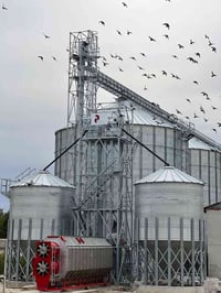 بمناسبة دخول العام الجديد 2026 جعلها الله عام خير وبركة وسعادة على جمي...