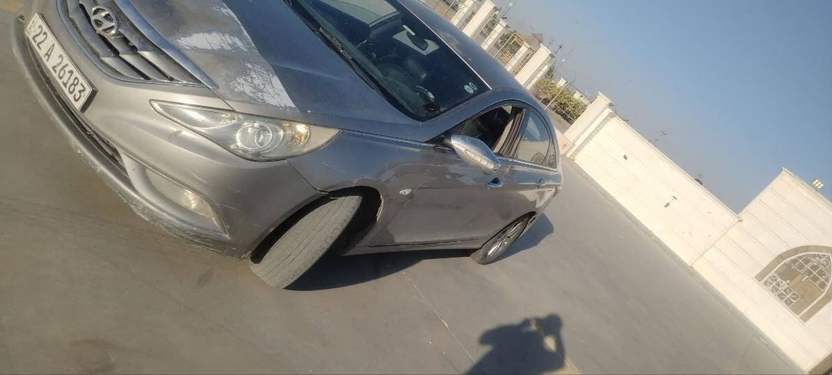 سوناتا 2011 خليجي دوش 2000 بيهة جاملغ بارد بدون دواخل تبريد شغال كير ومكينة لا تبخير ولا تنقيص بيهة جراد الي بلصورة السيارة بيهة نواقص قليلة سنوية منتهية راعيهة عربي موجود السعر خاص العنوان كوت واسط
***********
