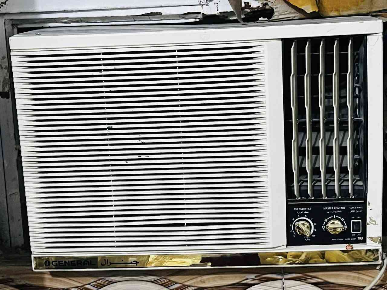 مكيف جنرال طنين شرط التبريد عالفحص
***********
تنصيب وصيانه جميع انواع السبالت
#صيانه_سبالت_موقعيه 
#_شحن_غاز
#تنصيب_سبالت_موقعي
السلام عليكم 
يوجد شد سبالت ❄️
فتح ونقل سبالت🏞️
تغير مكان السبالت 🔅
غسل سبالت❇️
وبضمان العمل 

نشتري جميع انواع السبالت الفتح علينه 
ماعليك غير تتصل ونجيك لباب البيت
واتساب موجد ***********
