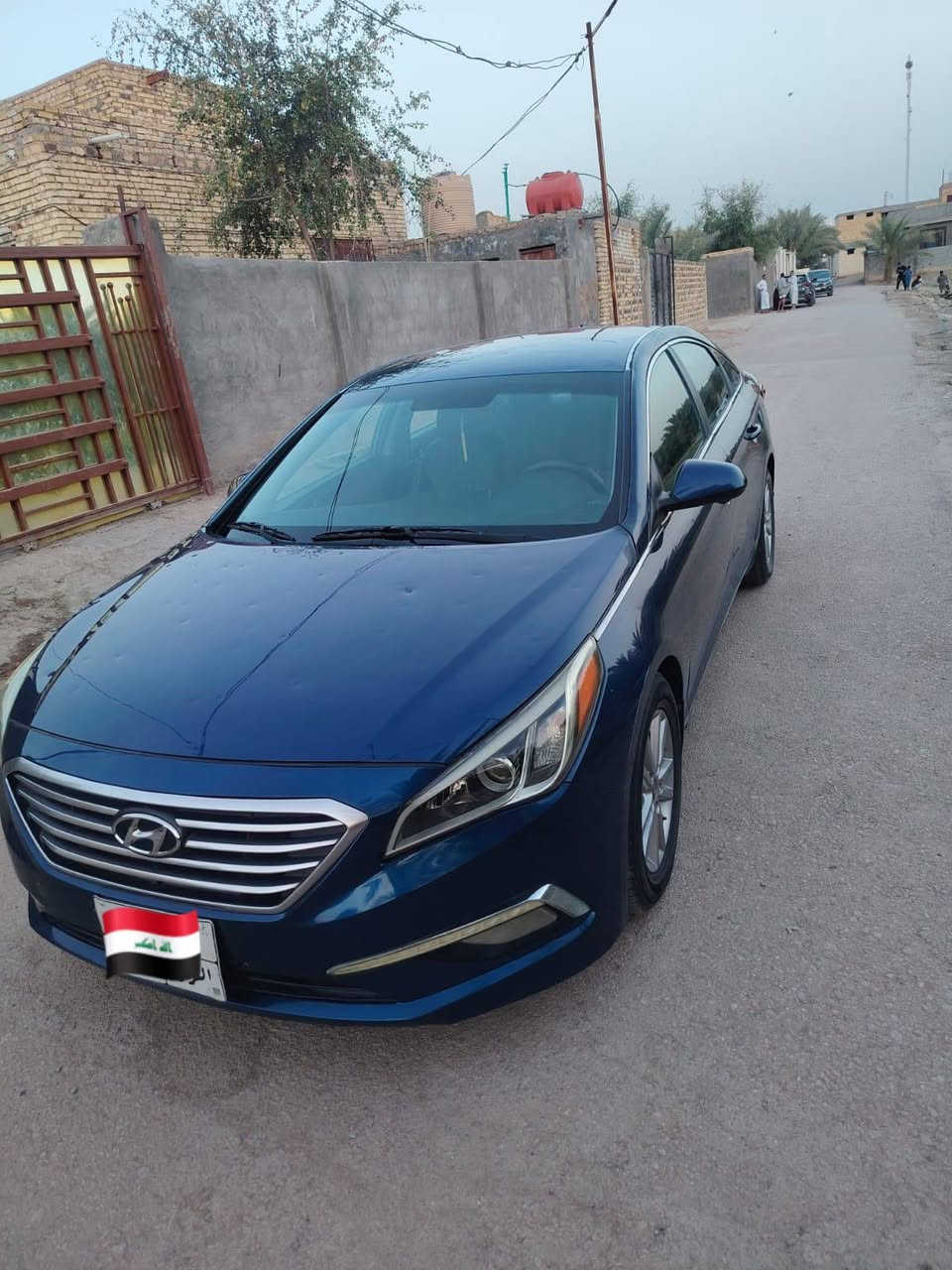 سوناته 2017 امريكي بيه چاملغ وباب بدون داخل سيارة رقم اربيل وكاله بسمي مواصفات تحكمات ستيرن كشن 
ماشيه 80 الف كهربائي كير مكينه حداديه تبريد تخم تاير كله جديد
 السعر 94 بيه مجال العنوان بابل. ***********
