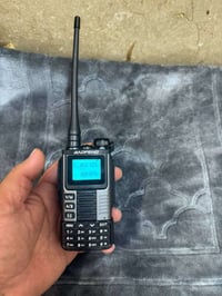 للبيع جهاز لاسلكي جديد ب الكارتون 20 الف الي يريده يتصل او واتساب 0770...