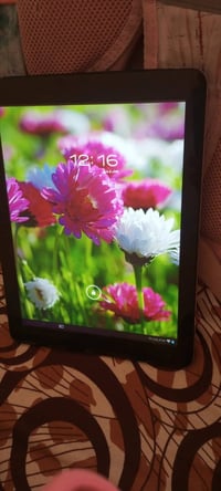 آيباد • للبيع