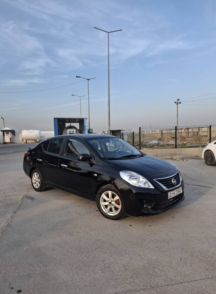 نیسان ڤیرسا توماتیک ABS ویل کەپ 4جام کارەبا ڕقم سنوی نوێ ڤولیوم تحدید سرعە  تاخم تایە نوێ مەکینەو گیر بەشەرت تحویل غڕامات شرط  سبغ عام  عنوان اربیل سعر 67$ رقم *********** أربيل, العراق

