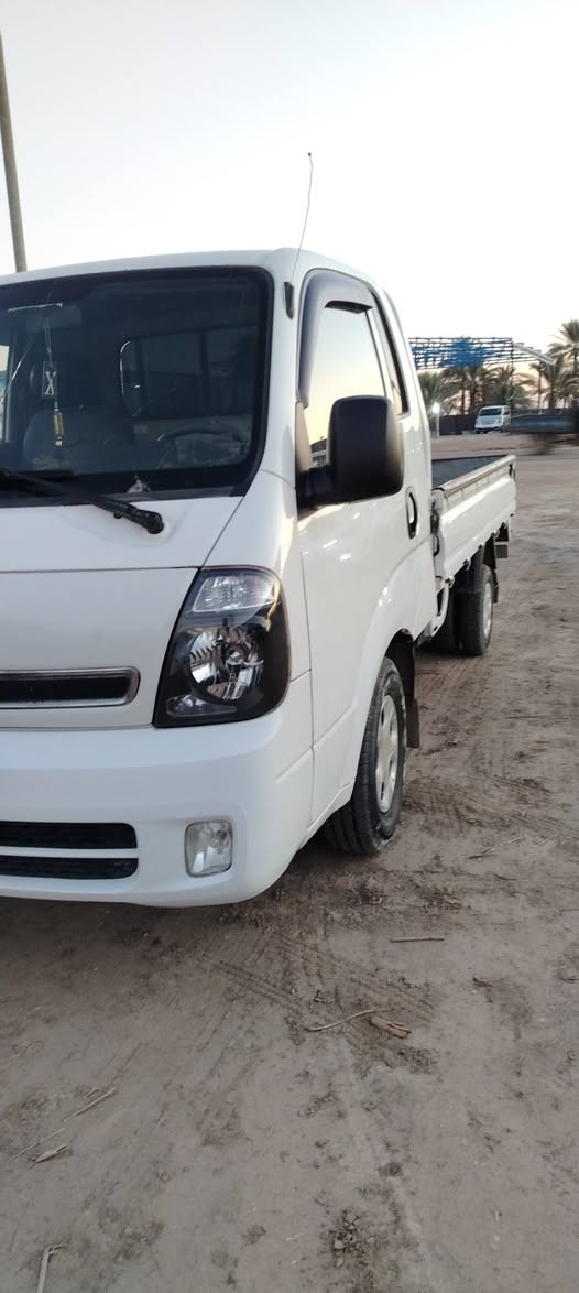 السلام عليكم ورحمة الله وبركاته سياره البيع موديل 2016سياره جديده كير مكينه جديدات بمعنى الكلام سياره جاهزه بيها بنيد مبدل وبارد بل باب بسيط رقم واسط لاستفسار *********** او اسيا *********** وبيك خير وتدلل ابو حيدر
