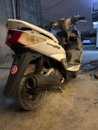 دراجة نارية • للبيع