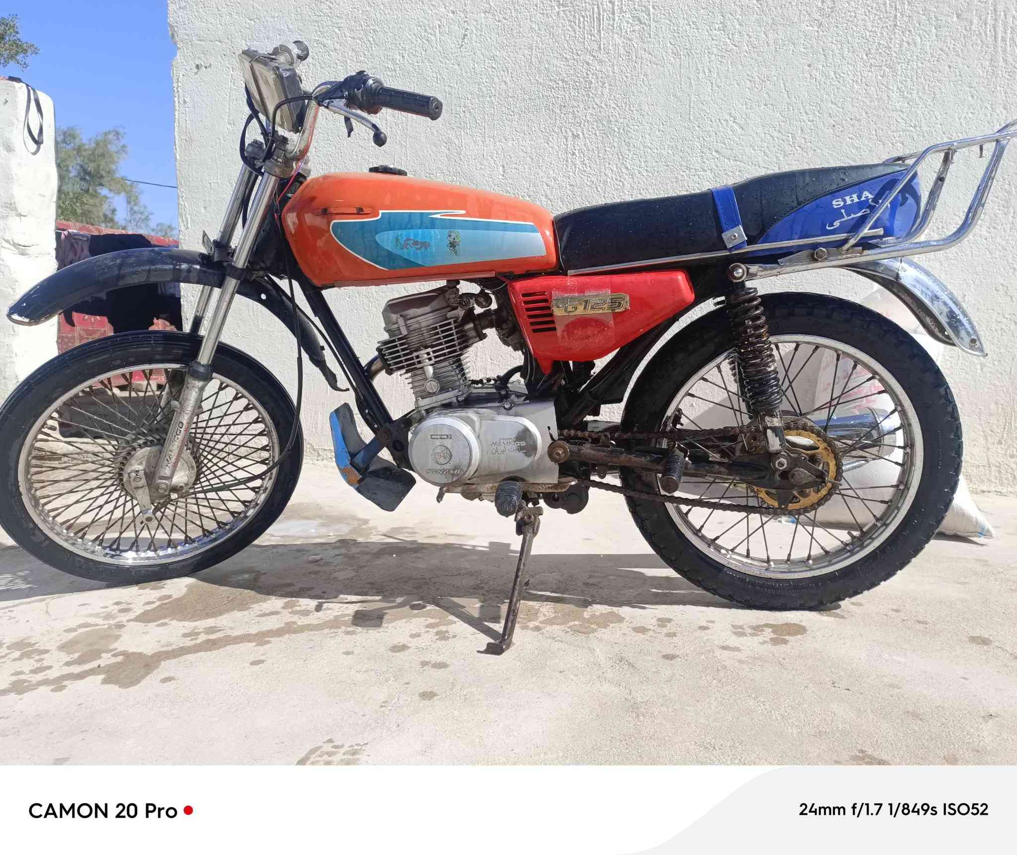 كلك كلك كلك موديل 2019 دراجه مبدل بستم فقط دراجه خير من الله ترايك وين متريد دراجه شلعهه مشي طير جاهزه ماذبلك ربع عليه السعر 350 وبيه مجال لطيبين رقمي ***********
