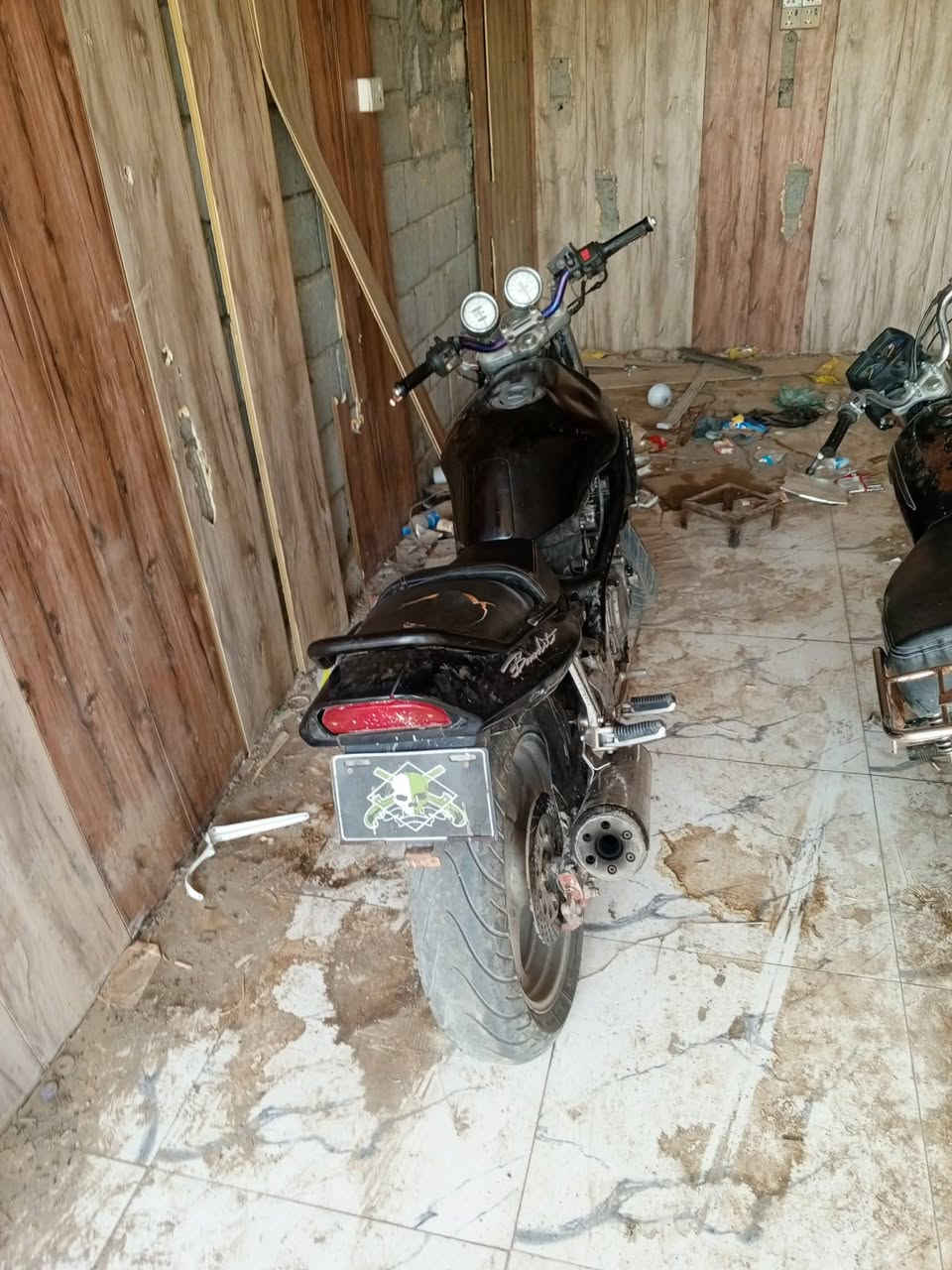 بطح باندا عضم لبيع دراجه. شغاله كامله نقص كتف شحن فقط سعر دراجه 750بيه مجال حك جيه مكاني بابل مسيب حي مصطفى ***********
