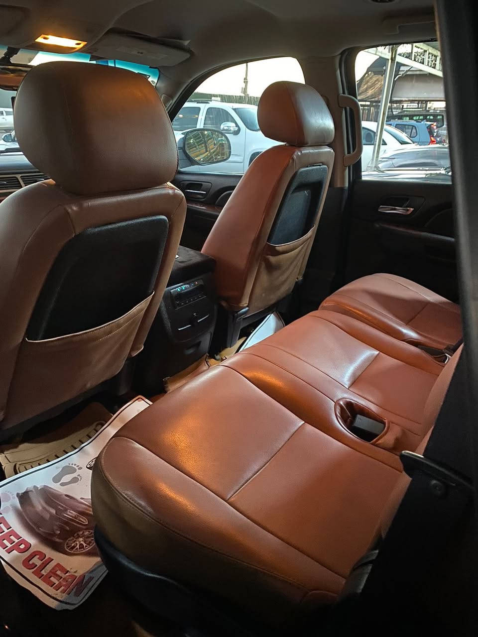 تاهو موديل ١٢ اصل بغداد بسمي، Lt مكينه كير حداديه تبريد تخم تاير جاهزه من كشي ماشيه ١٨٣بيه صبغ جاملغ خلفي بدون ضربه كلير كد ربع وحادثه جاملغ ايمن فقط ابلاد امبدل بدون صبغ والباقي كفاله جديده مكان السياره بغداد الحبيببه السعر ٢٣٥ وبيه مجال شباب اصل ١٢ وجاهزه الاتصال ***********
