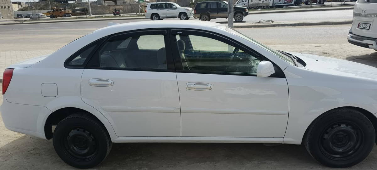 اوبترة مديل 2011مكاني البصرة
السيارة بيهة حادث جاملغ خلفي صفحت السايق
السيارة جاهزة من كلشي
رسمياتهة كاملة باقية ع الهزة وتستلم رقم جديد
سعرهة  68
 للتواصل اتصال فقط ***********
