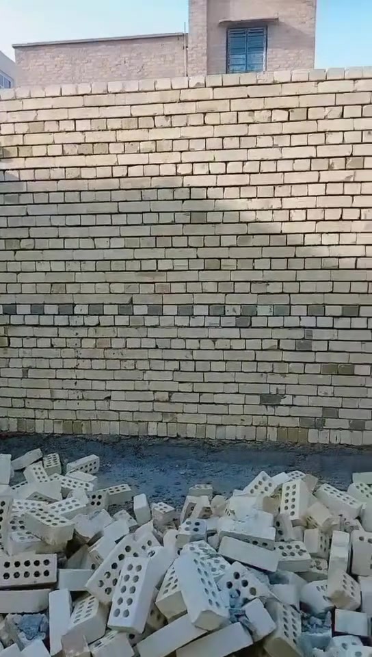 خلفه بناء اشتغل ع دبل وقطعي *********** متفرق حالين
