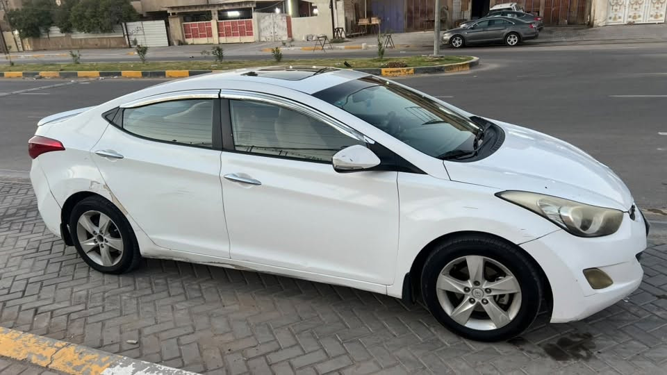 🚗 للبيع النترا 2014 خليجية – ✅فول مواصفات 🚗
✅ موديل 2014 خليجي
✅ اللون: أبيض
✅محرك 1800 دوش نوزل عريض
✅ قير أوتوماتيك
✅ الممشى: 300 ألف كم

المواصفات:

• شاشة
• كاميرا خلفية
• فتحة سقف
• مرايا شفط (طي كهربائي)
• سيارة جاهزة للاستخدام اليومي

📍 الموقع: بغداد – الغزالية

💰 السعر: شدة و10 أوراق (قابل للتفاوض بالمعقول بعد المعاينة)

📞 للتواصل والاستفسار: *********** 
يرجى الاتصال أو مراسلة الخاص.

البيع للجادين فقط، والله يرزق البائع والمشتري.
