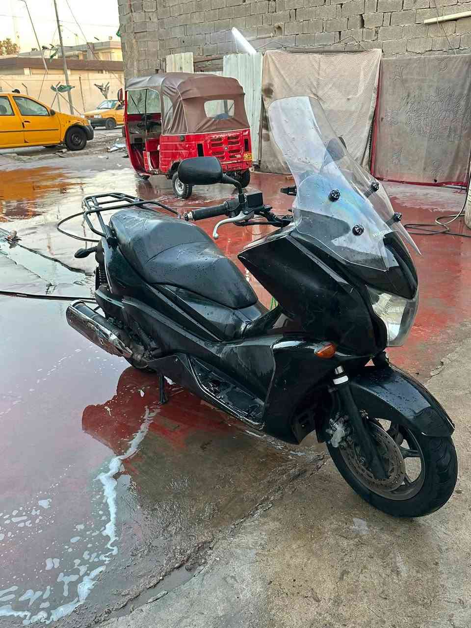 السلام عليكم للبيع دراجه فاز مكاني حبيبيه دراجه خير من الله السعر 1100 وبيها مجال ***********
