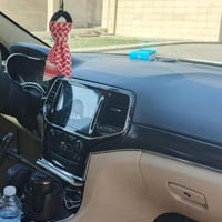 سيارة جيب شيروكي موديل 2020  فئة لمتد /وارد خليجي  رقم بغداد تحويل ثان...