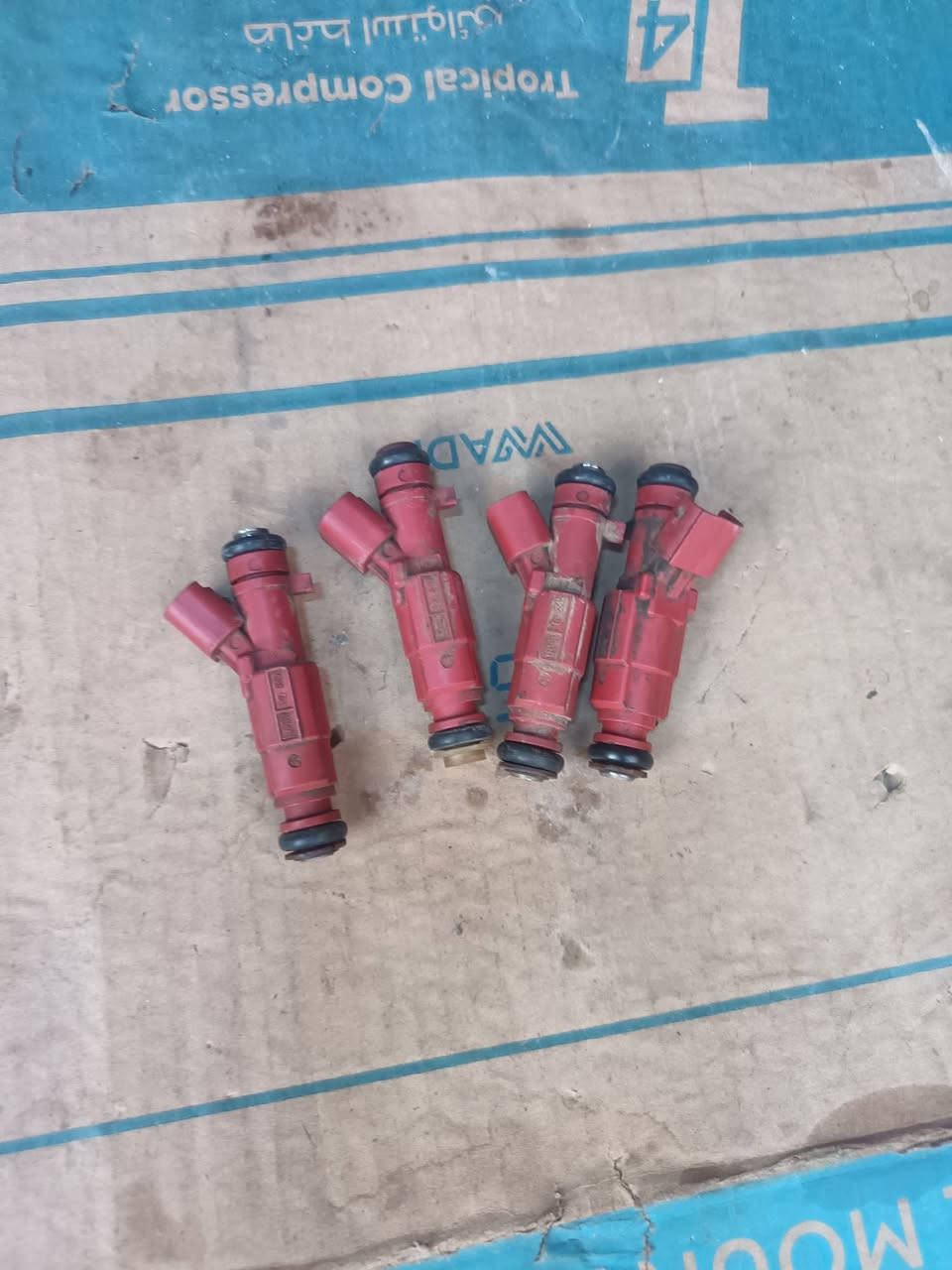 نوزلات النترا فورتي موديل ١٣ ١٤ ١٥ شرط النضافه والشغل مال كصه هنا يبيعون بيهن ب١٠٠ وأكثر  عارضهن ب٦٠ يشهد الله لوك الشراي يتصل بالخدمه اني *********** مكاني حجي عبد الثانيه
