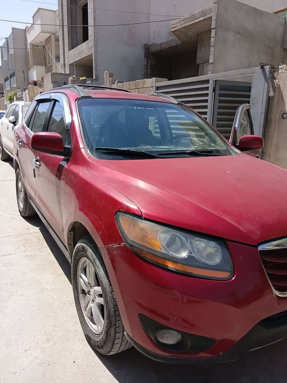سيارة سنتافي ٢٠١٠ باسمنا تحويل مباشر بيها ٤ قطع صبغ سعرها ١١٠ للاستفسار الاتصال ***********٣ او ***********
