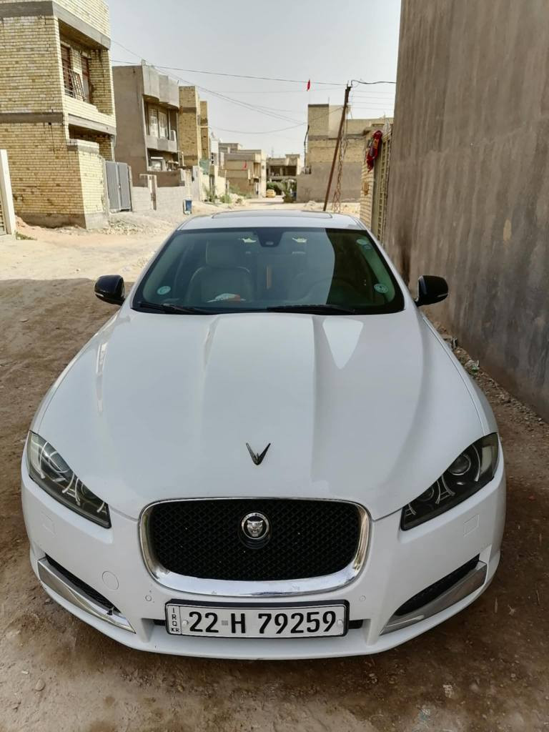 سياره جاكور 2015Xfفول مواصفات بصمه فتحه سايد بريك كهربائي السياره حرفSيعني فول الفول للخير حساسات اماميه خلفيه زراك ليت السياره 5بصمات محرك 2000تيربو كير 8نمر دبل كلج يعني صاروخ كيج عداد300محرك نضيف كير نضيف  سياره مكفوله بيها فقط البنيد مرشوش +الجاملغ الأيمن والباقي كفال السعر 118 اتصال *********** النجف, العراق
