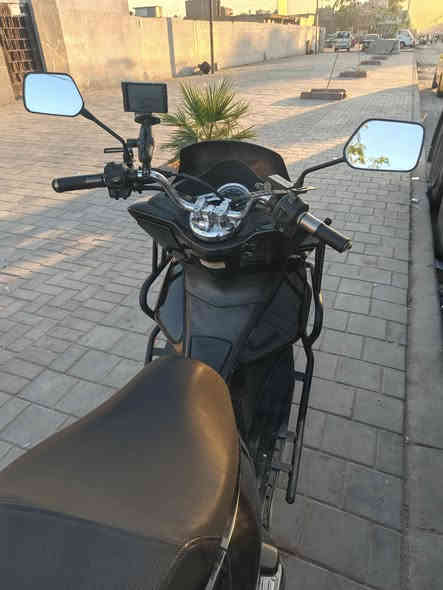 ياباني مكينه 150 كفاله الدرجه كله ماشية 31الف كوله شغاله السعر ١٥وبيه مجال ***********
