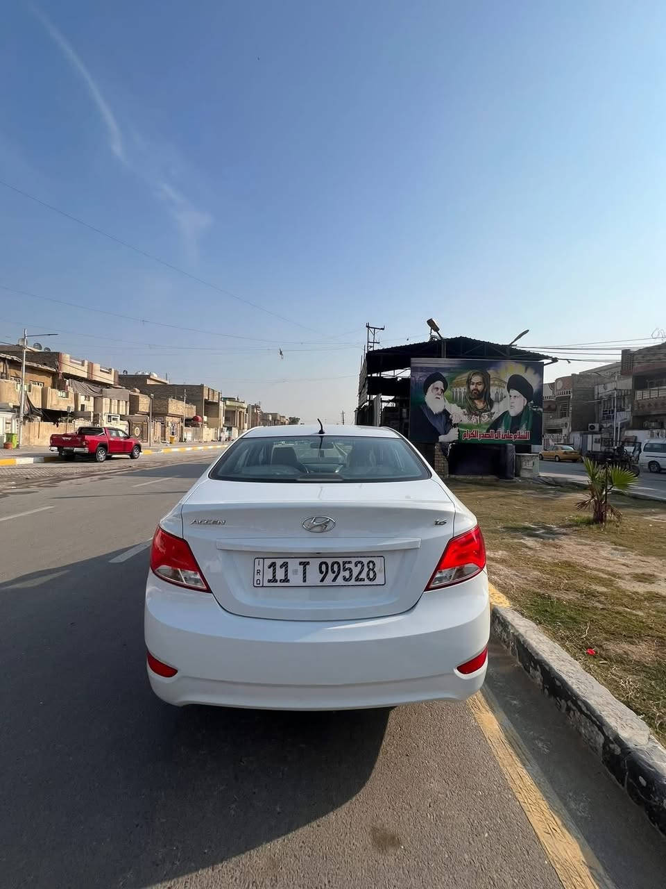 السلام عليكم اكسنت 2018 خليجي مكينة1600 دوش سيارة جديدة بمعنة الكلمة على أيد وحدة ماشية34 الف حقيقي فقط مواصفات سلايت سقف كامرة شاشة تحكمات اشاير بل مري مسند ذراع بلادي خمسة ويل كب تبريد ثلج بلادي صدر بلادي باتري جديد بلادي تايرات جدد سيارة اي صيانة مداخلة واستخدام شخصي والبانزين كلة محسن اخلي بيها تبديل دعامية امامية ورصعات مسحوبات bdR سنوية بأسمي المكان بغداد الرصافة سعر 129 ***********
