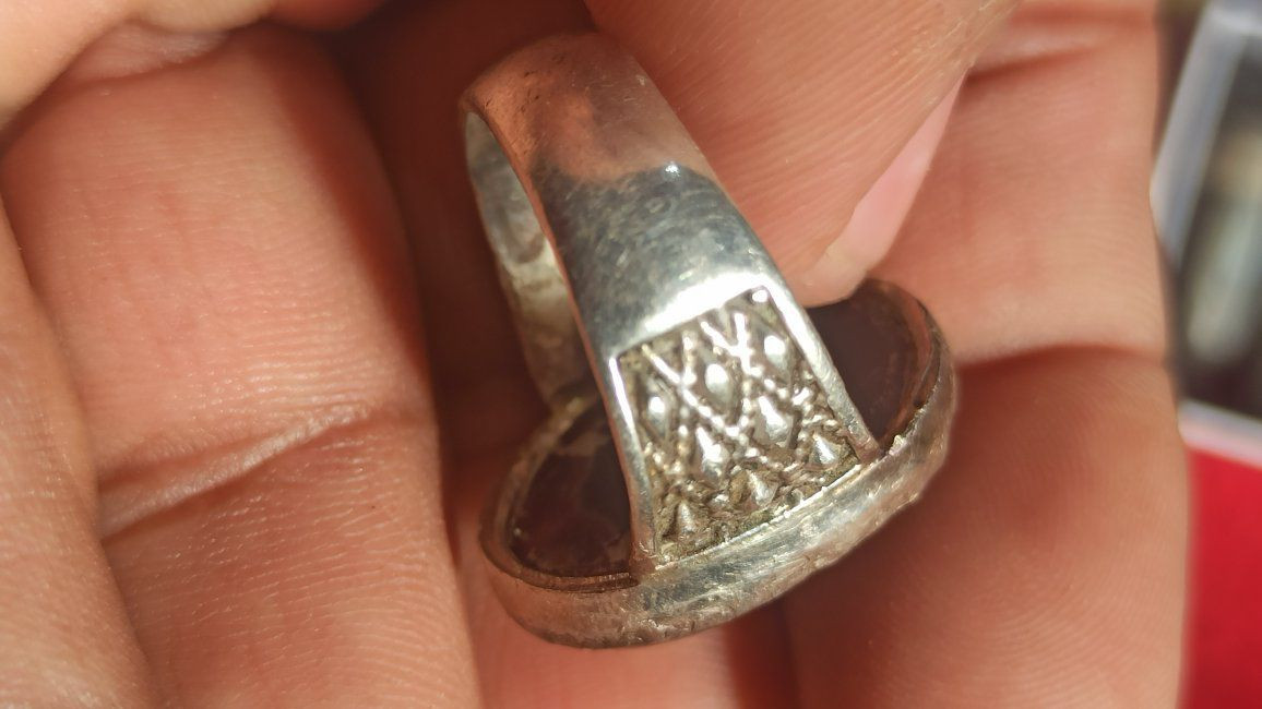 سليماني اسود قديم فضه اصليه قديمه 30


**إذا كنت صاحب هذا الإعلان وتريد حذفه لأي سبب، رجاءا أرسل رسالة إلى الدعم الفني**