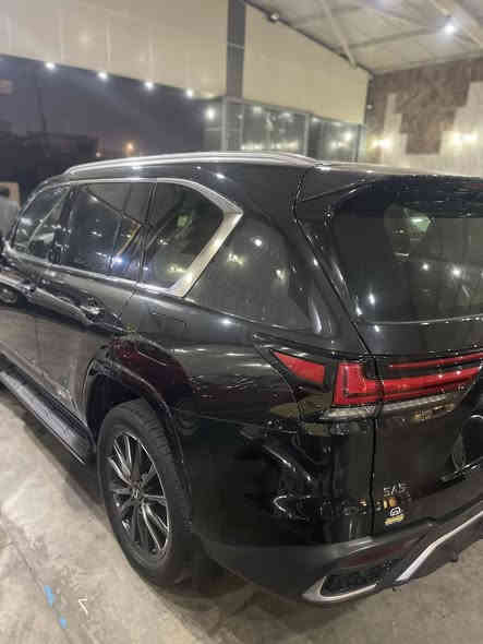 للبيعاو مرواس LX600//2023
📌📌رقم بغداد الماني 
📌📌خليجي وكالت SAS 
F1📌📌
📌📌مغلفه BBF
📌📌3شاشات 
📌📌داخل احمر 
📌📌بيبان شفط 
📌📌شباك اسود 
📌📌خزن كشنات 
📌📌العنوان معارض النهضه 
الهاتف ***********
السعر 126الف دولار مع المجال والتقدير
