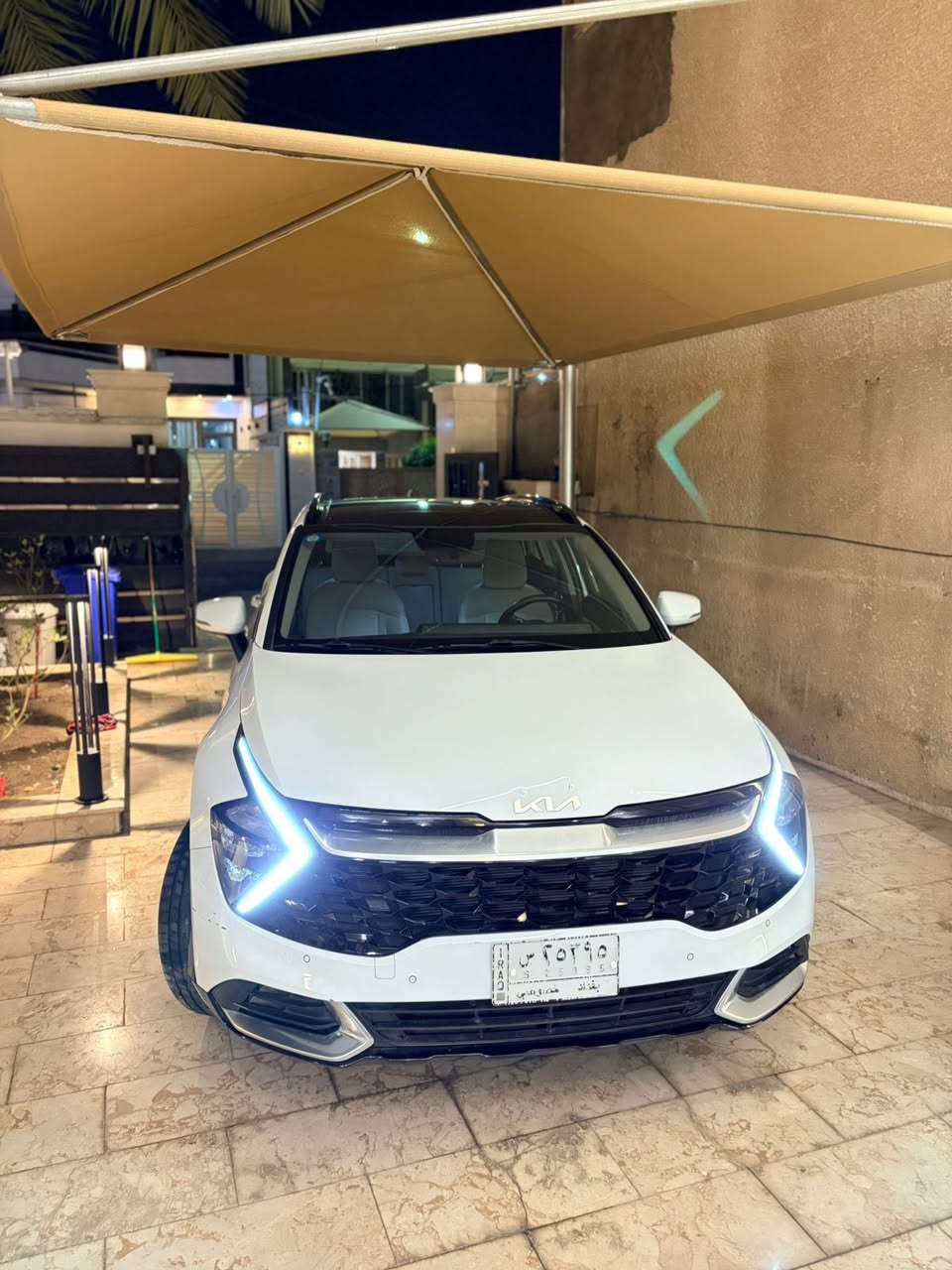 السلام عليكم 
سبورتج 2023 
فول مواصفات 
بانوراما 
بصمة
كشنات كهرباء 
كشنات تدفئة 
ستيرن تدفئة 
بيها ملاحضات بسيطة 
السعر 22,000$ قفل 
للأستفسار ***********
