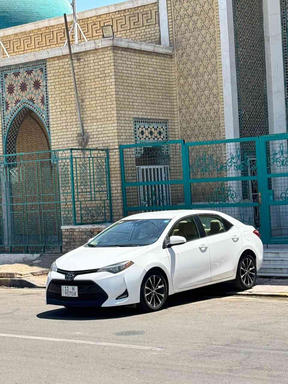 كورلا 2018 امريكي Le
مكينه 1800
فول السياره عدا سلايت والبصمه
بيها جاملغ خلفي وباب كلير وباب تبديل
ارباك بردا واحد فقط وباقي كفاله
سياره بجم كبس صفاحها موس حتى زلغ مابيهن
لون ابيض ثلجي  داخل لونين مميز من الواردات يجي هيج لون  سياره بسمي سنويه رقم هزه كله جديد سنويه لل 31 
سياره جديده ع ايدي مابيها اي نقص صدر كير مكينه تبريد كله كفاله
سياره بيها ويل كب كروم الأصلي وتخم تاير جديد
 ترايها جديد مايحتاج الها مصرف ابد 
 
 مكاني بغداد الاعظميه  السعر 128  للاستفسار ***********
