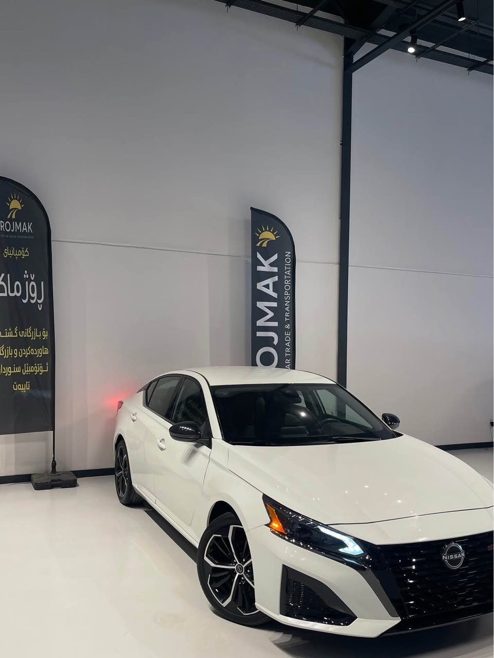 نیسان ئاڵتیما ٢٠٢٣ مواصفات SR  
50,000 ڕۆشتووە - سێ پارچەی پێشی بۆیاخە و
دوو دەرگای سایەق گۆڕاوە بە بیلاد - بێ ناوگرتن
 ئێرباگیی تەقیوەو سستم کراوەتەوە 
یەک دینار مەسروفی تیا نیە
ڕەقەم کاتی ٣ مانگی لەگەڵە — شوێن سلێمانی 

1N4BL4CV4PN345095

145$

                    
0770 190 2290
0750 122 0523

التیما ٢٠٢٣ مواصفات SR 
ماشیە ٥٠،٠٠٠ مایل - ٣ قطعە امامیە صبوخ بدون دواخل 
بابین تبدیل بلادی — ارباکات طاک سستم بلادی
مابی دینار نواقص - کیر و مکینە کل بشرط - رقم کاتی

1N4BL4CV4PN345095
***********
*********** السليمانية, العراق
