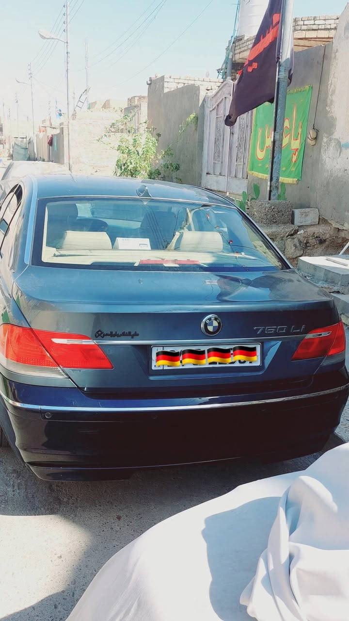 سلام عليكم ...BMW أدواات باخره مديل 2009 متوم طبق الأصل سياره فول مواصفات خليجيه حجم 750Li باب طويل رئاسي ثلاجه فتحه جلد 8 قطع تبريد  جاهزه ع تمام مال جناي تبريد فول حداديه تخم تاير واحلى من الصوره السعر ٦٥ قابل للتفاوض...***********  محافظة ميسان
