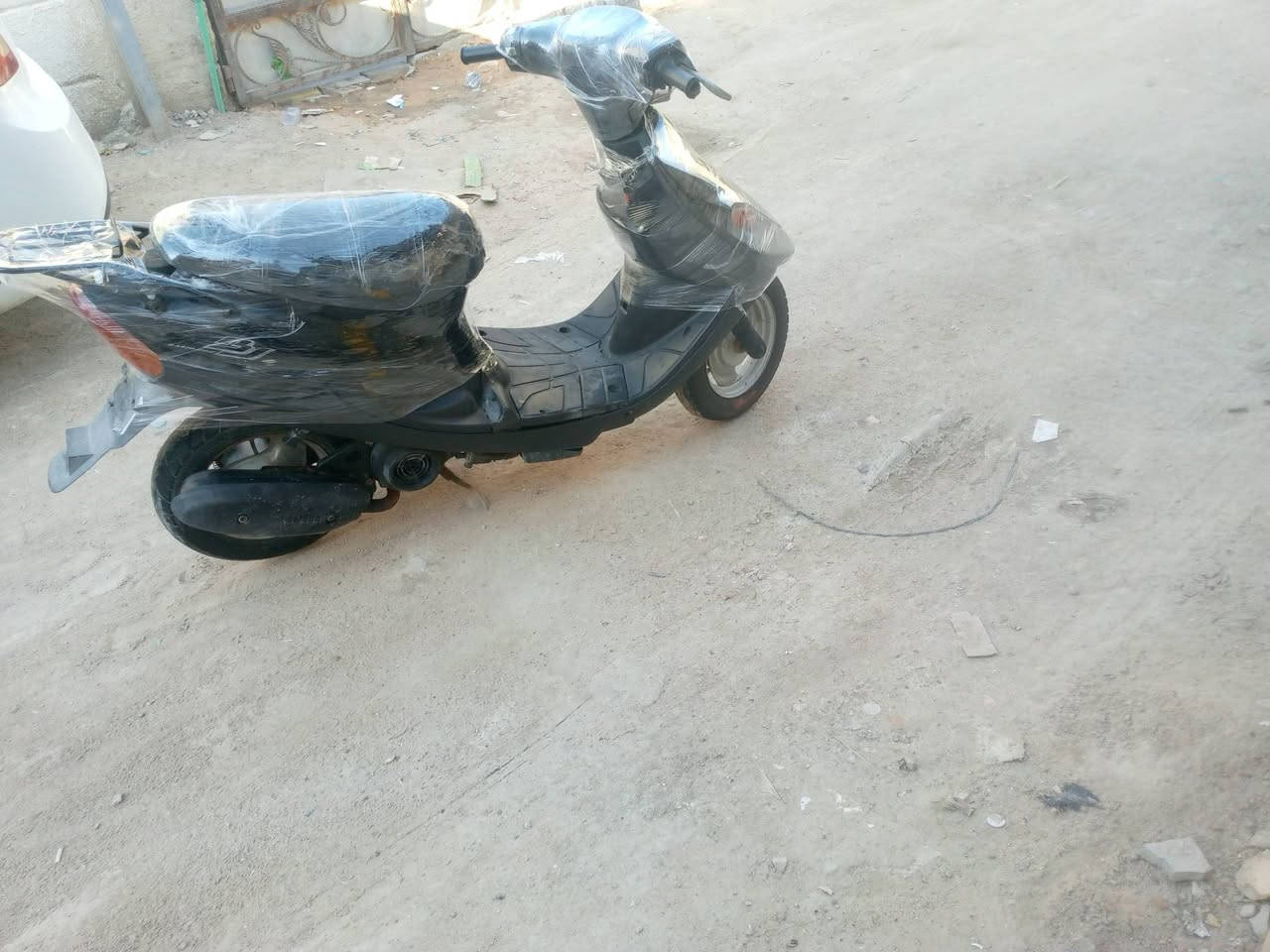 تسعه محرك ناعم وسلف شغال وعداد هورن كامله سعره225 وبيها مجال قليل***********
