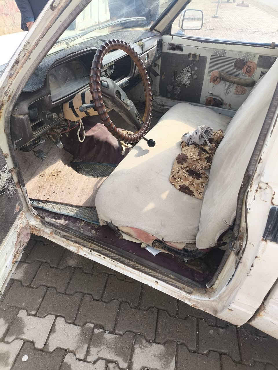 ما بعد السلام سياره البيع موديل ٨٢محرك كير اكسل شاصي شرط رقمه صلاح الدين اني وكيل اول سعر ٢٧وبيه مجال ستفسار ***********
