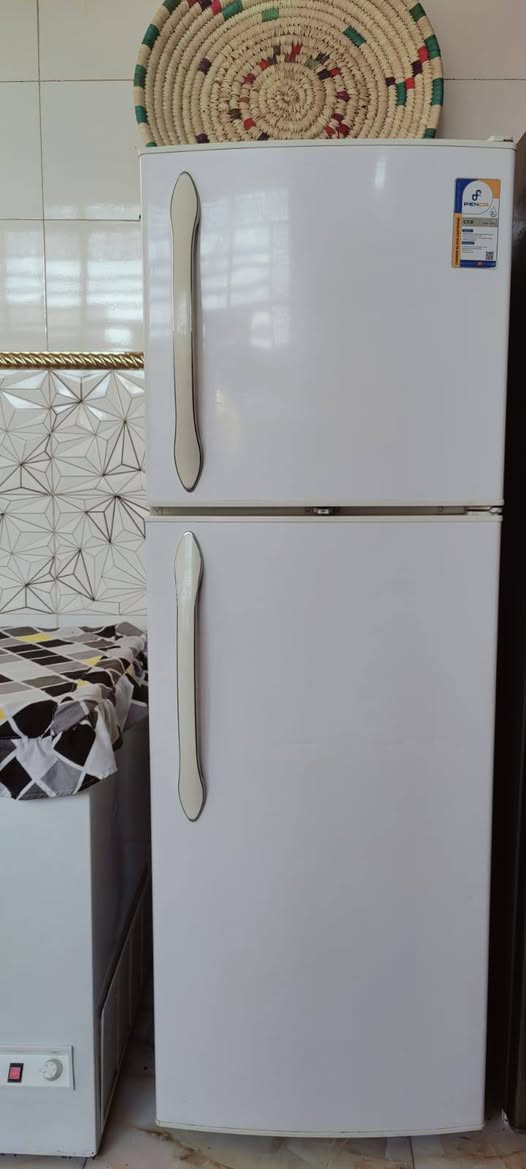 ثلاجة شغالا ع فحص مدخل تصليح نوعيه هايفر14قدم سعر250بيها مجال طباخ نضيف شغالا ع فحص سعر80بي مجال


**إذا كنت صاحب هذا الإعلان وتريد حذفه لأي سبب، رجاءا أرسل رسالة إلى الدعم الفني**