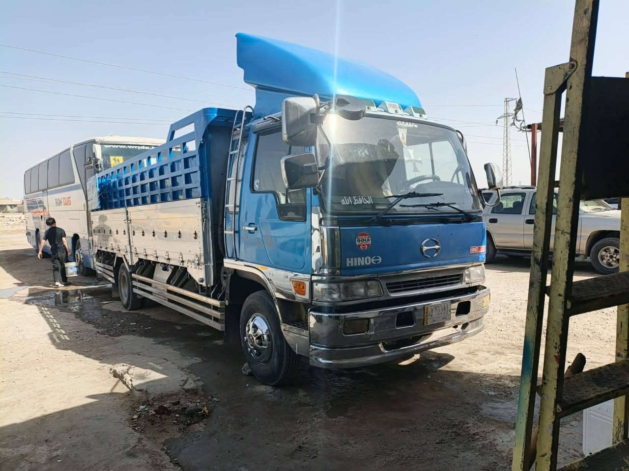 السلام عليكم سياره البيع هينو أنكر 80 سوبر 
***********
