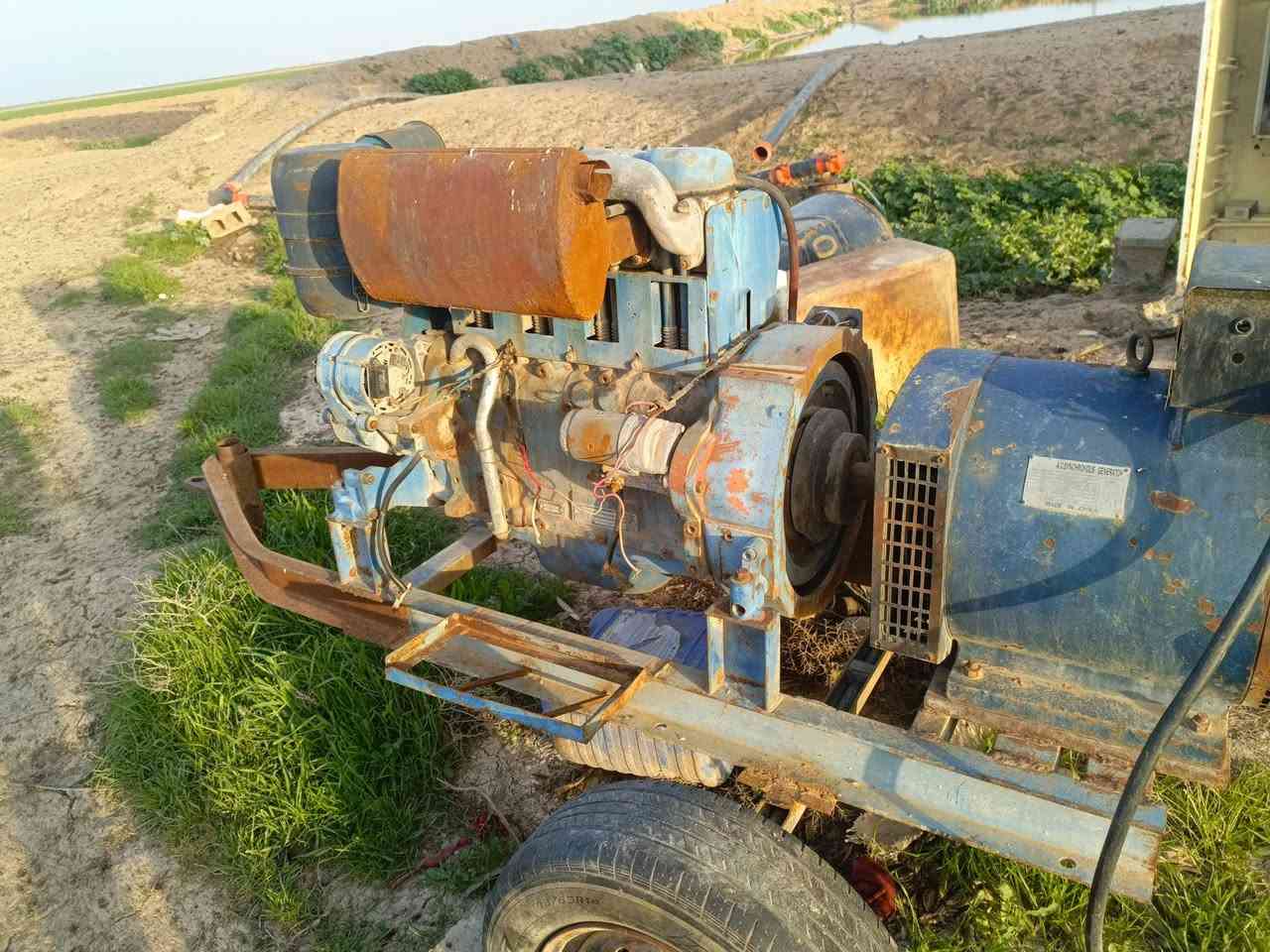 دويز حلواني للبيع ، اربعه بستم، نوزل رفيع، لا صرف لا بخار،توليد 50كيفي
موقع :داقوق قريه الاحمر 

موبايل: ***********
