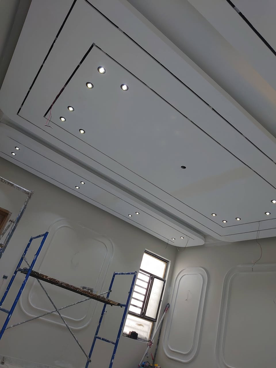 اخر الاعمال قيد الانشاء والبعض مختوم
نعمل جميع انواع الديكور الداخلي والخارجي والواجهات بورسلين ميكانيكي وتغليف الفوم الخارجي وفرونتك 

للطلب والحجز الاتصال على ***********
