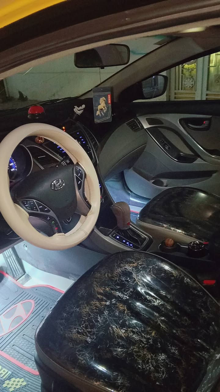 السلام عليكم لل بيع النترا 2016 مكينته 2000 تبريد وتدفئه شغال سنويه جديده مساقطه لل 2030
السلام عليكم لل بيع النترا 2016 مكينته 2000 تبريد وتدفئه شغال سنويه جديده مساقطه لل 2030 رقم جديد 
مواصفاته 
1_ محوره غاز وبانزين 
2- تحكمات بل مري 
3- لايتات زنون 
4- نشرات داخليه 
5- اشاير بل مري 
6- تايرات جدد 
7_ كشنات مغلفه  

ملاحظه / السياره وارد امريكي وبيه طخه بل جاملغ 

سعره 100 ورقه قفل 

رقمي /***********
بي واتساب و عل رصيد اسيا
