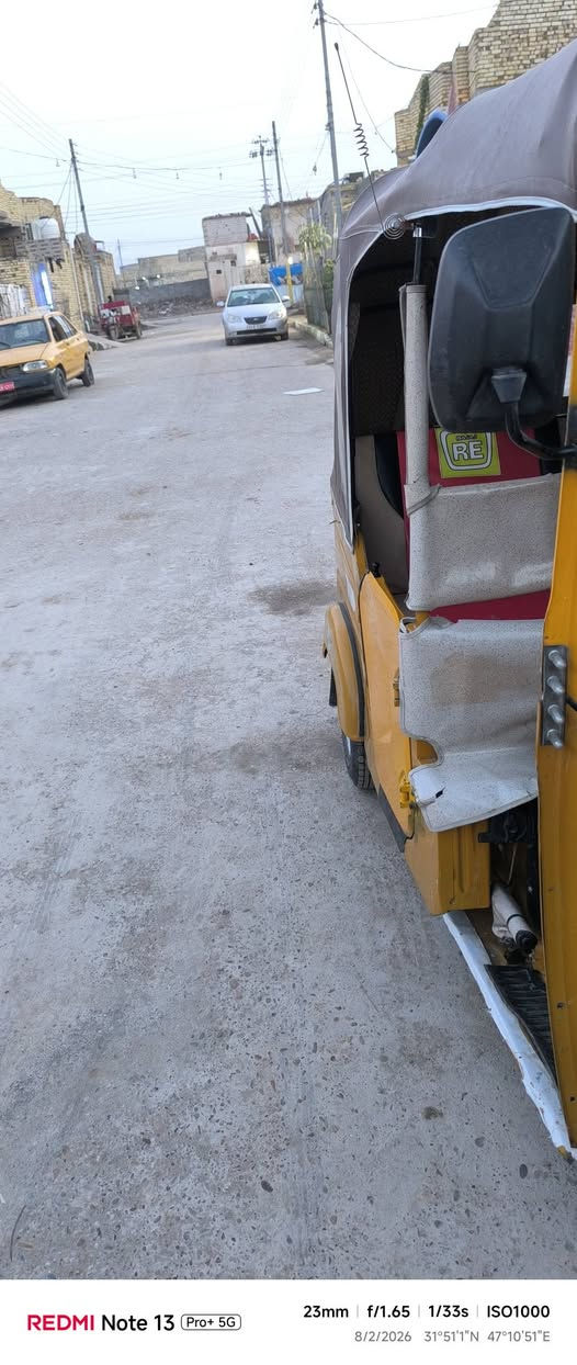 تكتك 21 لونين رقم سنويه بسمي  تكتك جاهزه كبل لشارع بدل بستم بوشه فقط شوف عين تكتك مال جناي سعره 6750 بيه مجال بسيط 
*********** تصال
