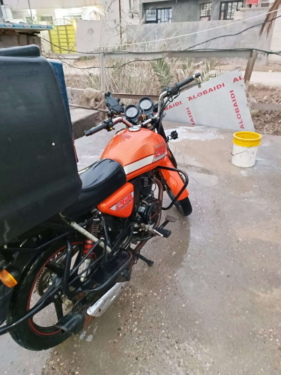 السلام عليكم شباب دراجه دايون نفخ موديل 20. مامفتوح ولابرغي بيها أوراق أصوليه مكاني بصره التنومه سعرها واحد و١٠٠وبيها مجال حك الجيه وهذا رقمي ***********
