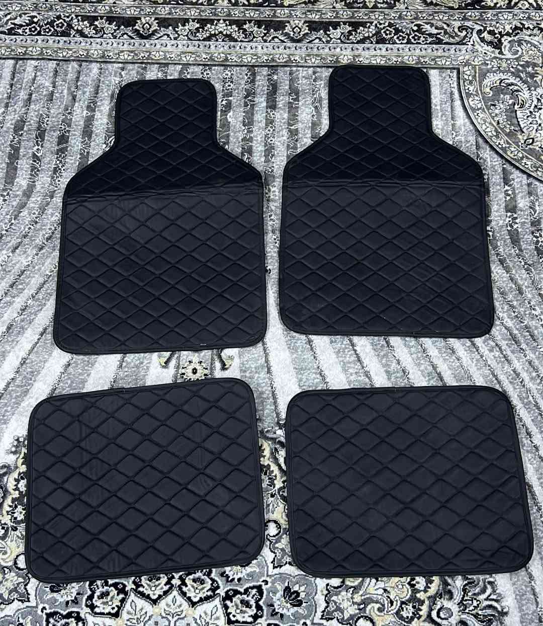 كاعيات هواي انواع مرتبه كلش جلد اصلي 
مكاني كوت وتوصيل مجاني داخل كوت 
***********
